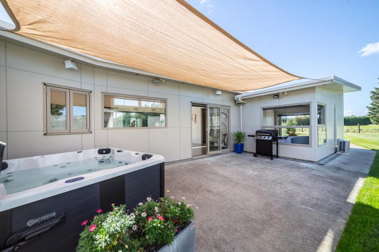 Paradise On Campbell Martinborough Bagian luar foto